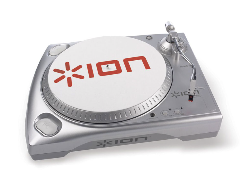 Silver ION iTTUSB turntable with red ION slipmat